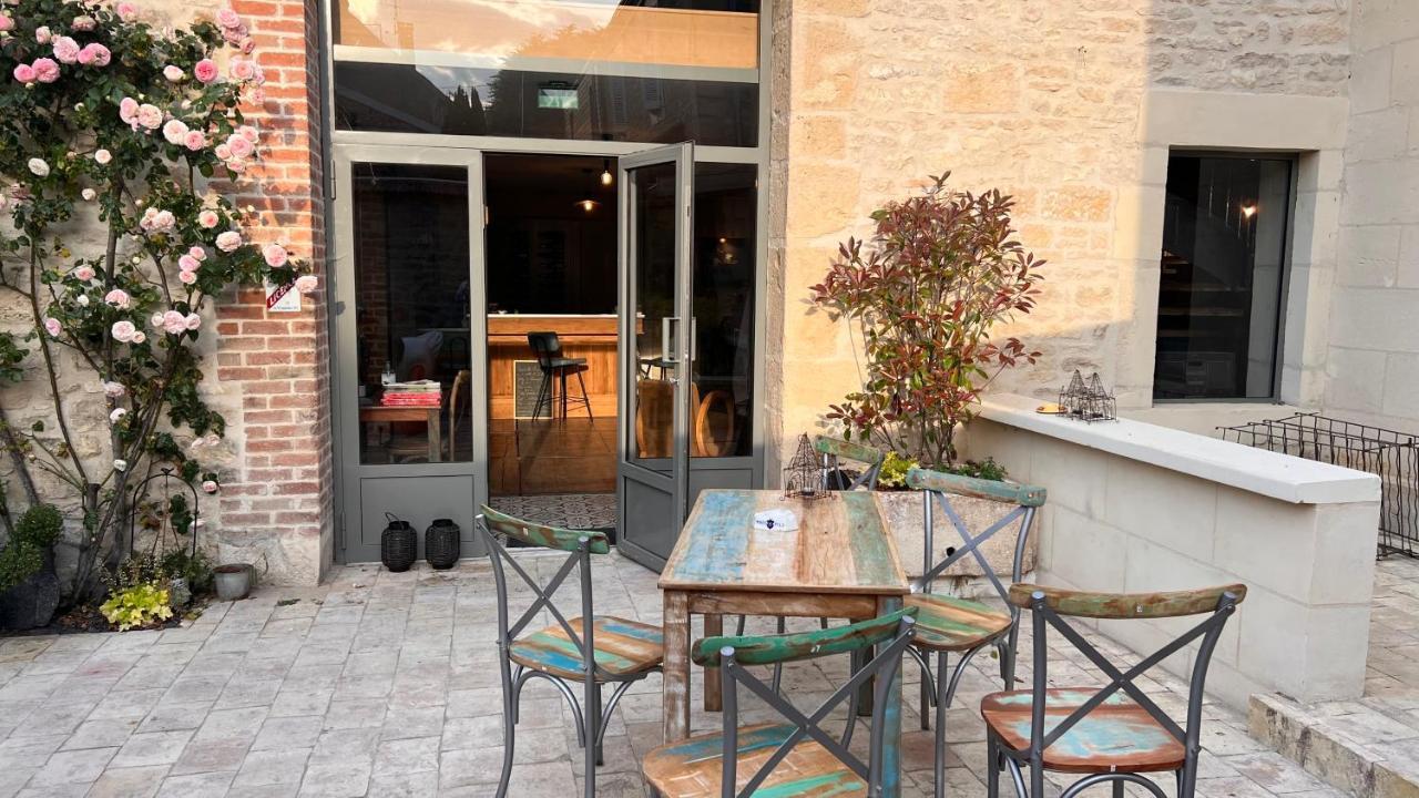 L'Artelier Dans Ma Cour Bed & Breakfast Hermonville Exterior foto